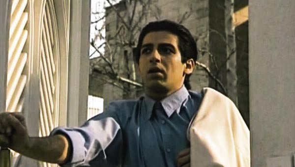 حمید گودرزی در سریال مسافری از هند